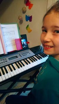 ������Online Klavier spielen lernen für Kinder������